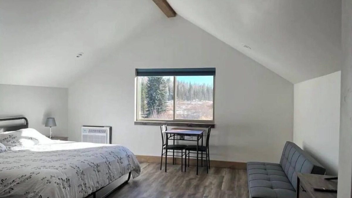 Columbine Lake Apartment | Mountain Time! Private Suite 1/4 mi to Purgatory. Perfect base camp.