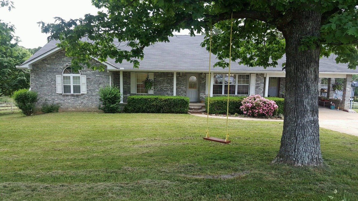 Mt. Sherman House | Mountain Top Home Next Door to River Concessions & Kyles Landing!