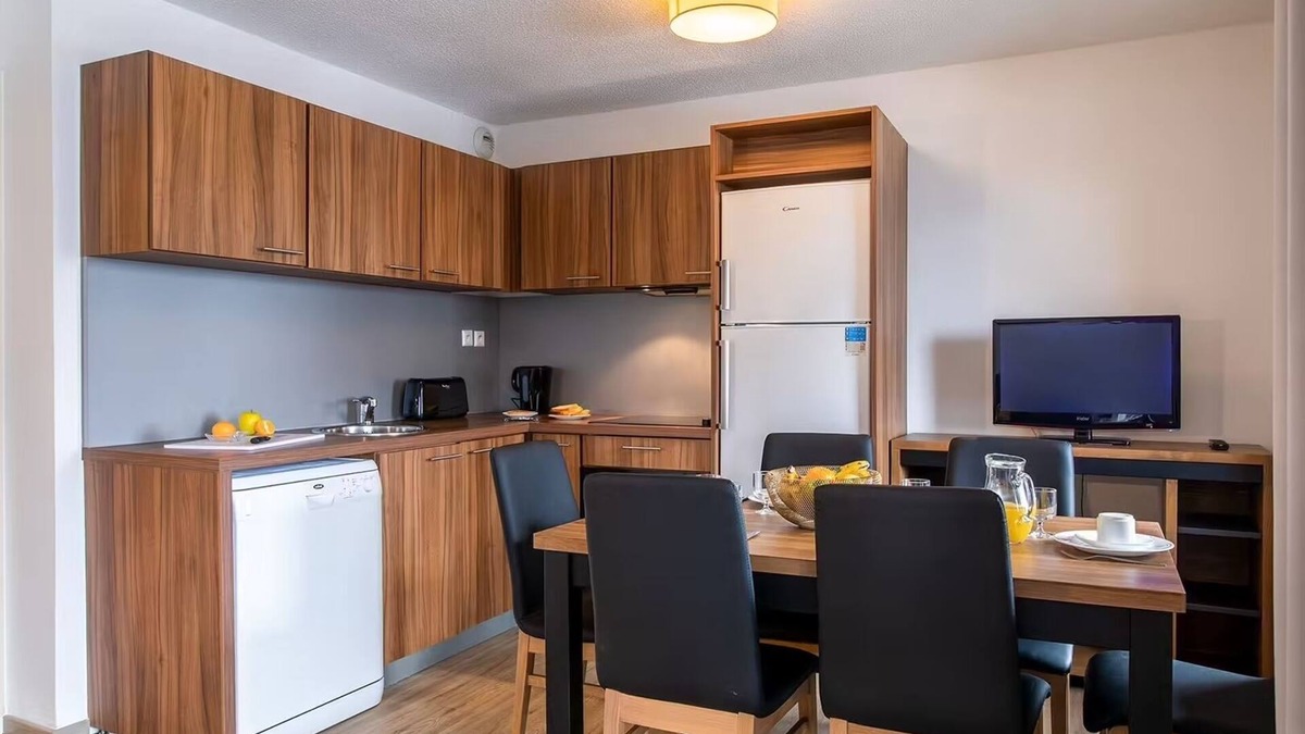 Isola Apartment | Mountain view at Isola 2000! #B120