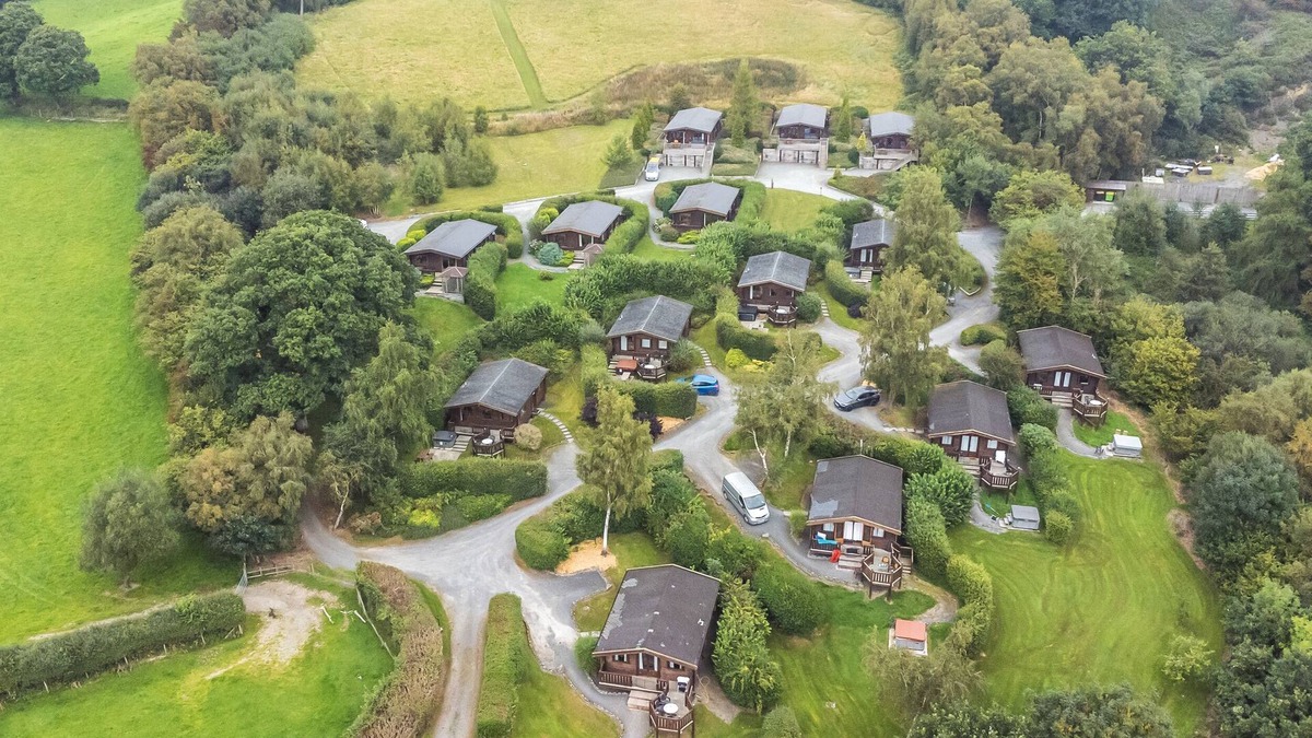 Rhayader Cottage | Mountain View