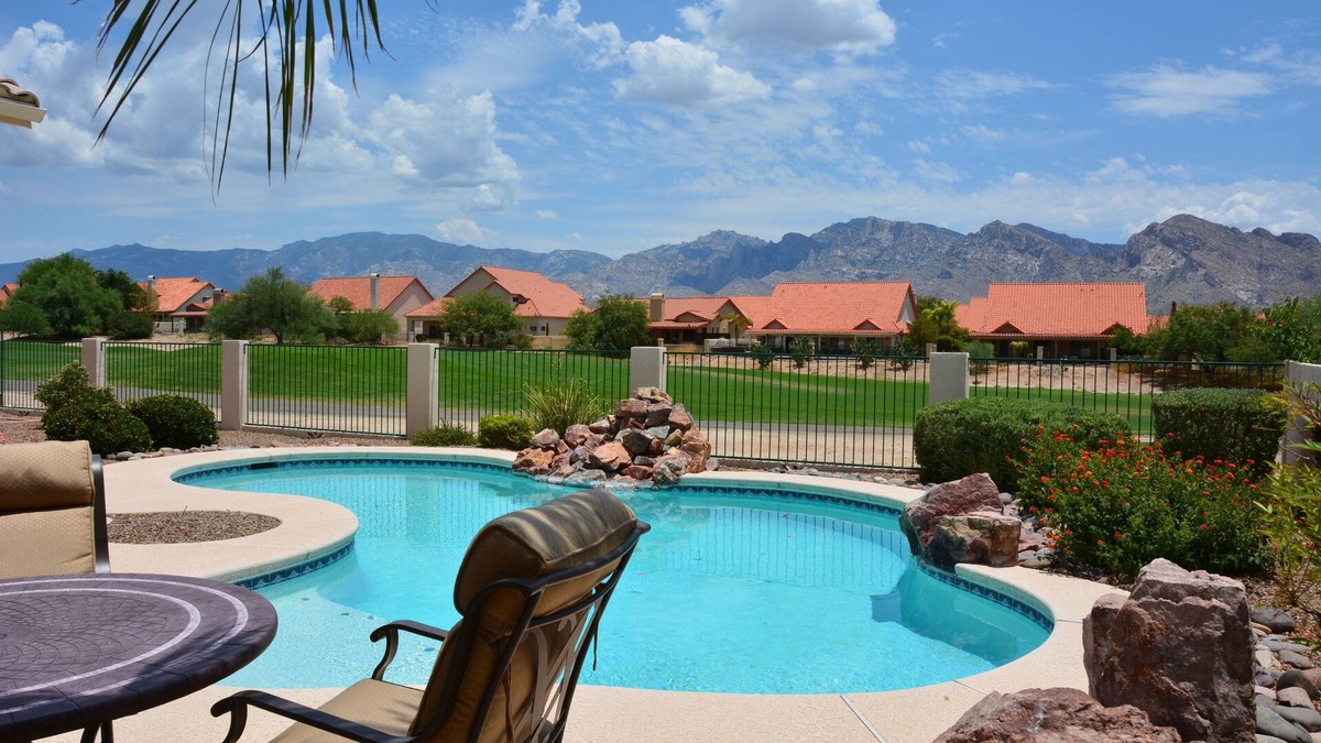 Canada Hills Golf Course House | Mountain View Golf Course Home On 8th Fairway