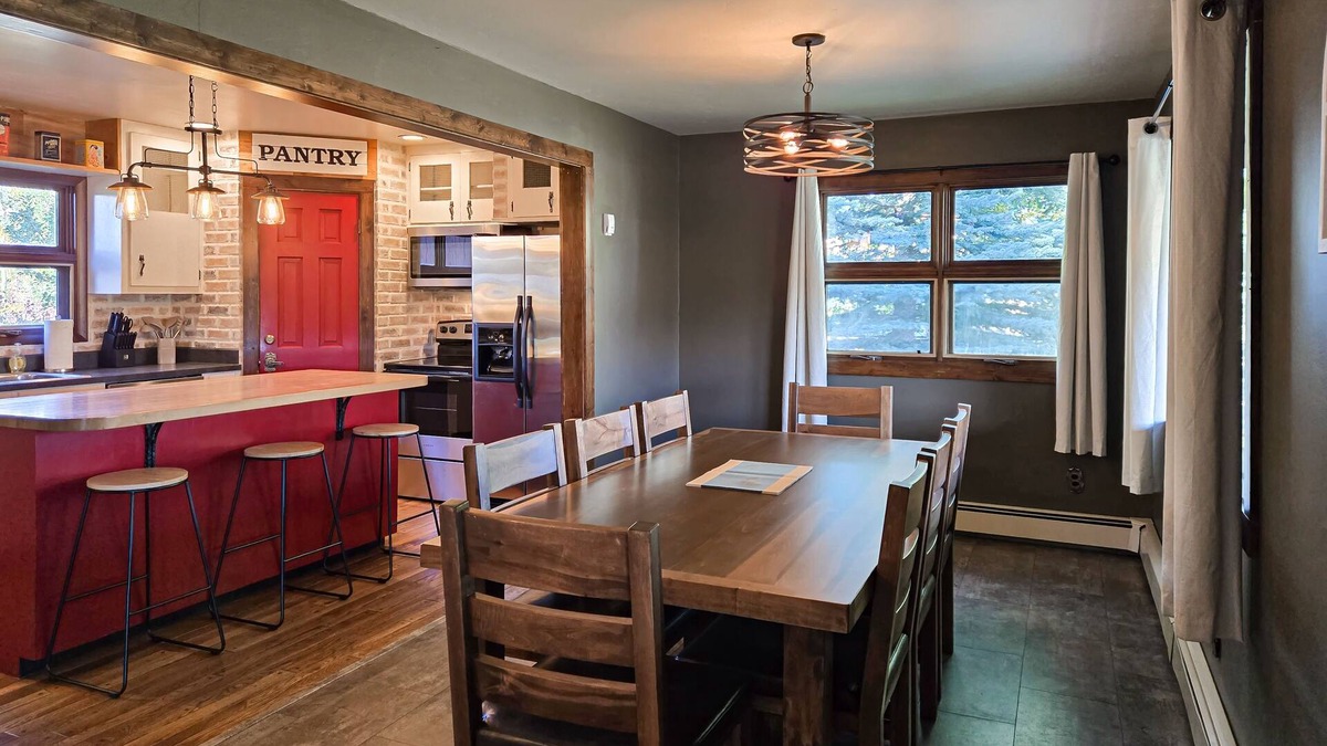 Del Norte House | Mountain View Home w/jetted tub, fire pit, air hockey, foosball near Wolf Creek