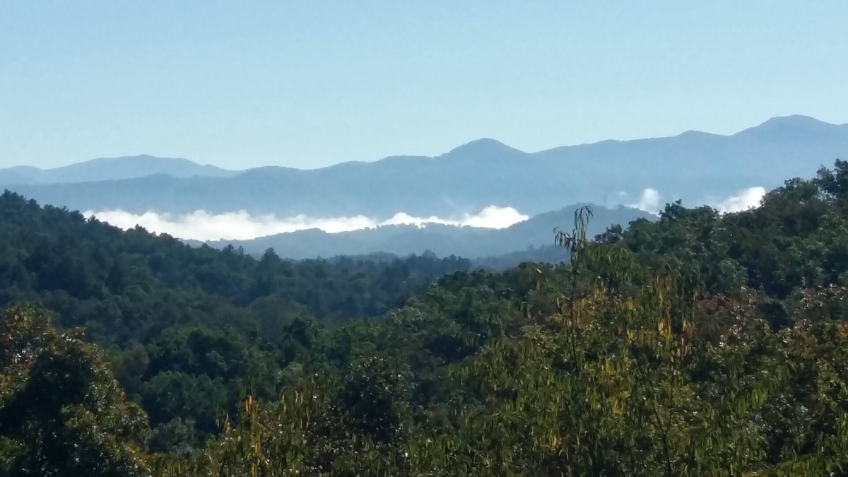 Franklin Villa | MOUNTAIN VIEW is forever from Easy Paved Access Villa above Public GOLF Course