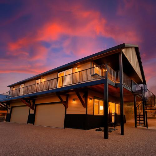 Helper House | Mountain View Lodge
