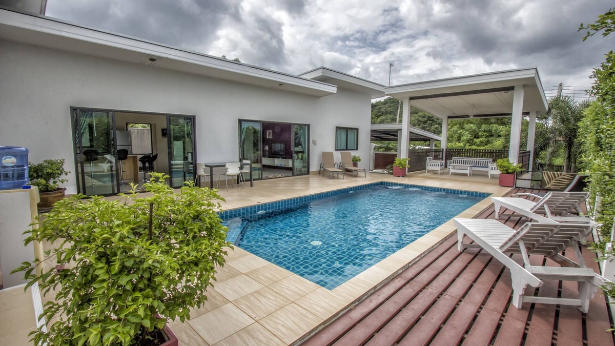 Hua Hin Villa | Mountain View Pool Villa SUMMER SPECIALS