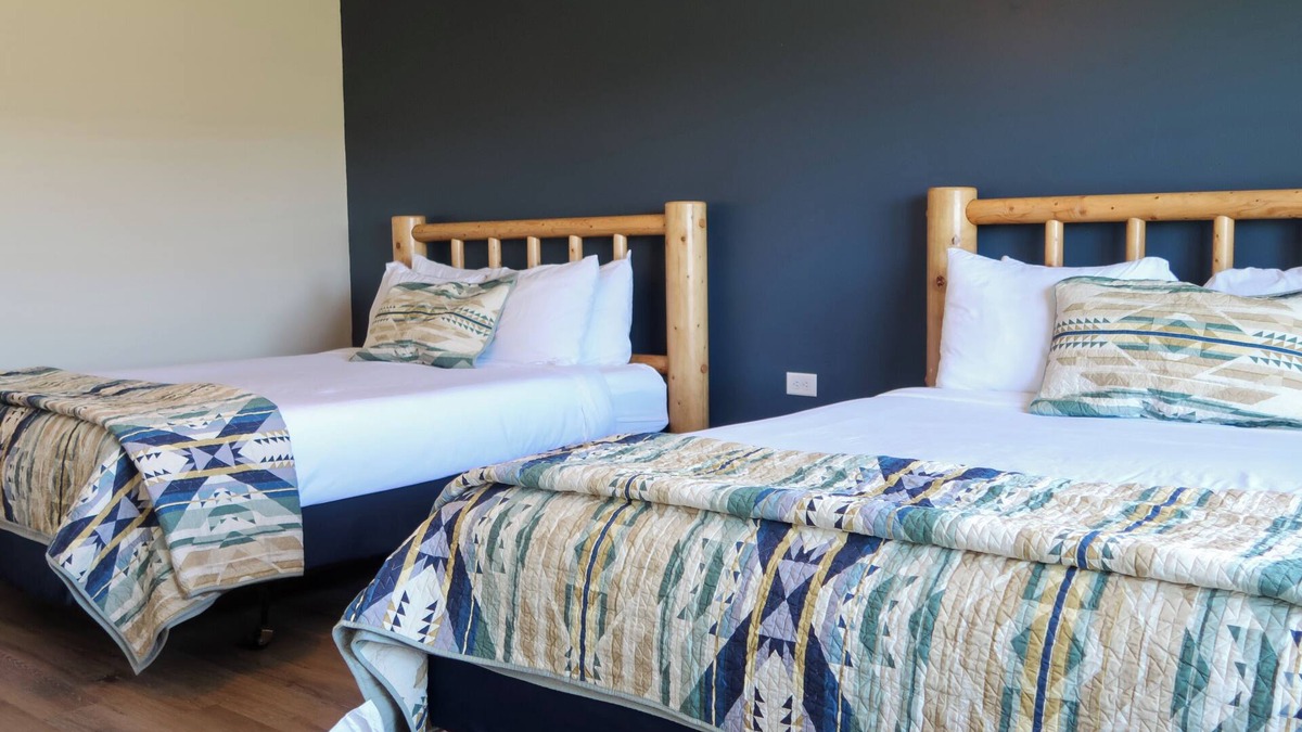 Tetonia Cabin | Mountain View Studio Suite - Double Queen