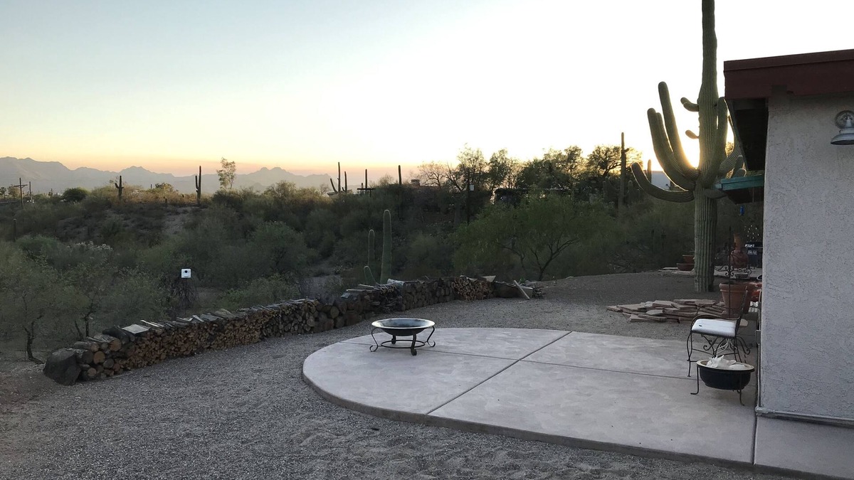 Tucson Apartment | Mountain View’s. Stunning Sunset’s. Outdoor Activities. Minutes From Downtown.