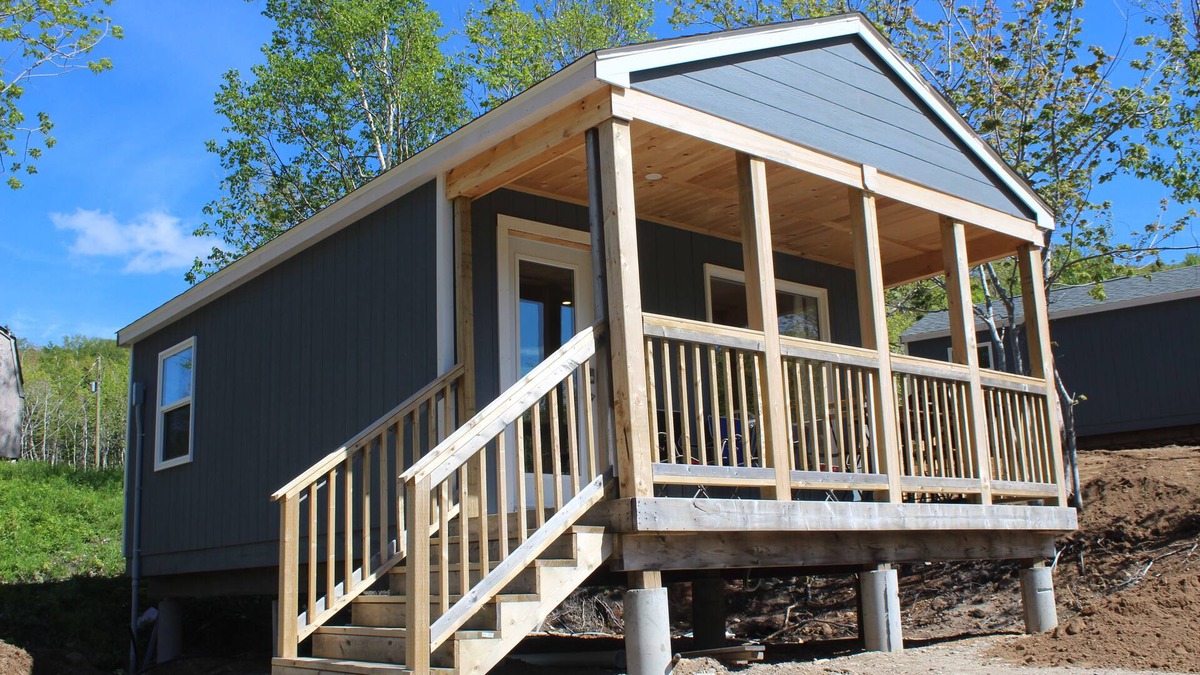Red River Cabin | Mountainside Cabin along The Cabot Trail #1
