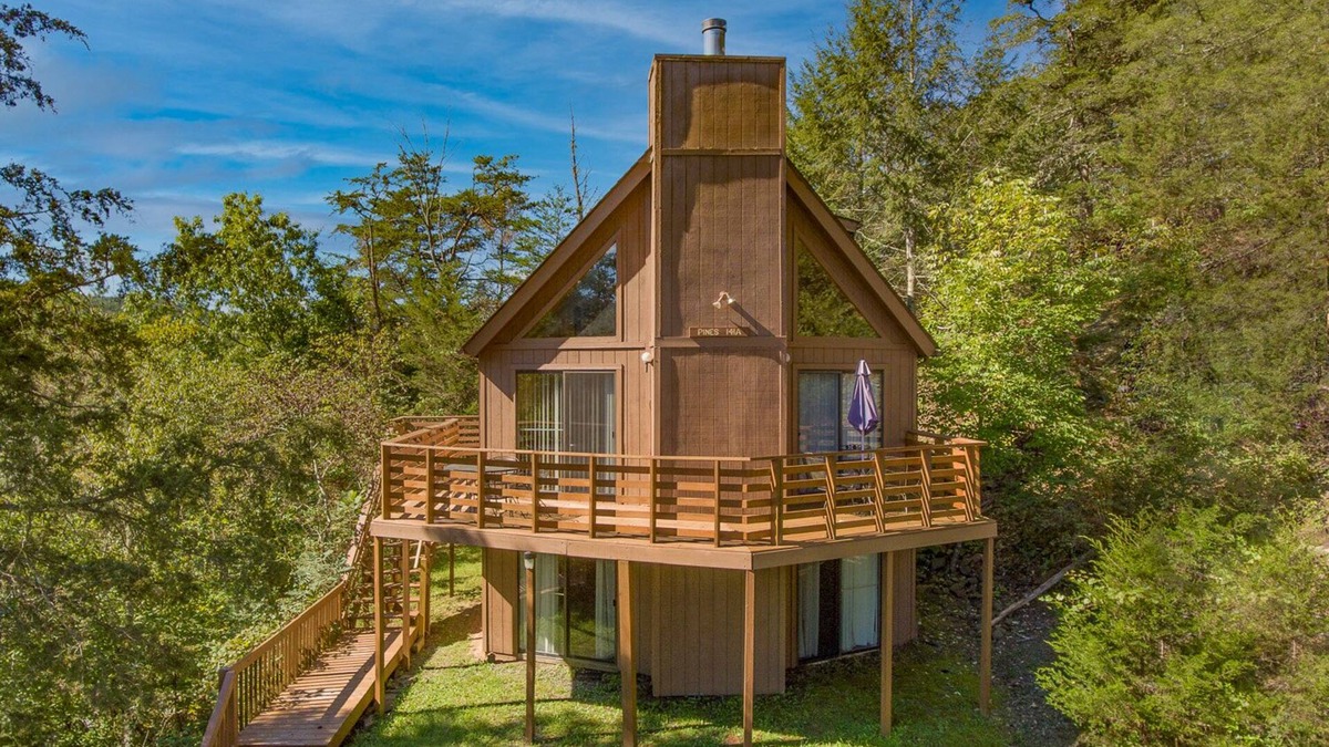 Basye Ski Chalet | Mountainside Chalet (#141A) - Close to Resort lodge | Great view of valley & golf course!