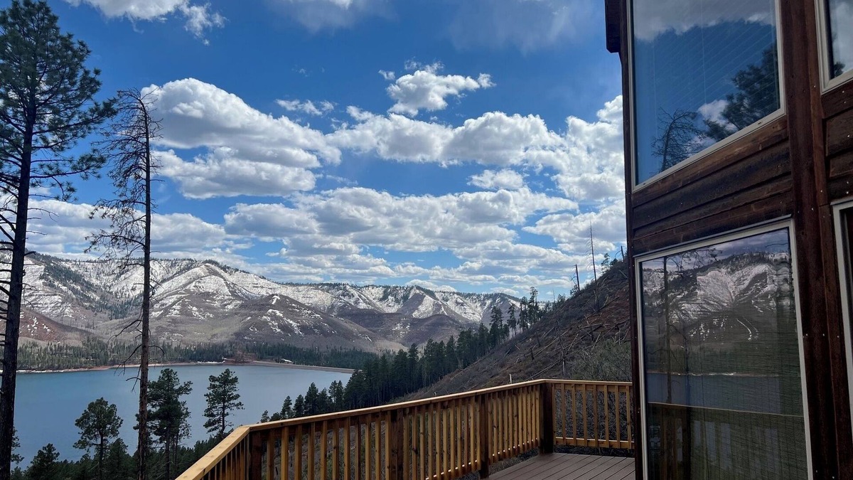 Bayfield House | Mountainside Home overlooking Vallecito Lake close Durango/Silverton Train, Mesa Verde National Park & Million Dollar HWY