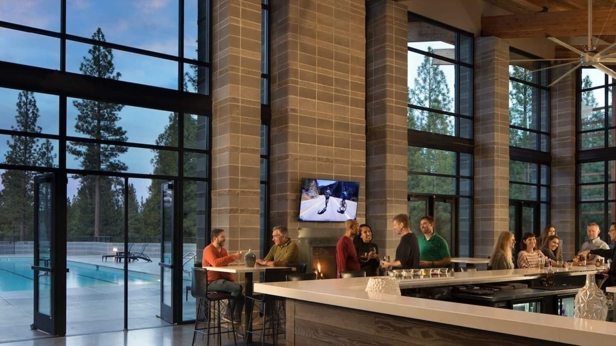Gold Mountain House | Mountaintop Cabin Hot Tub Views Family Golf