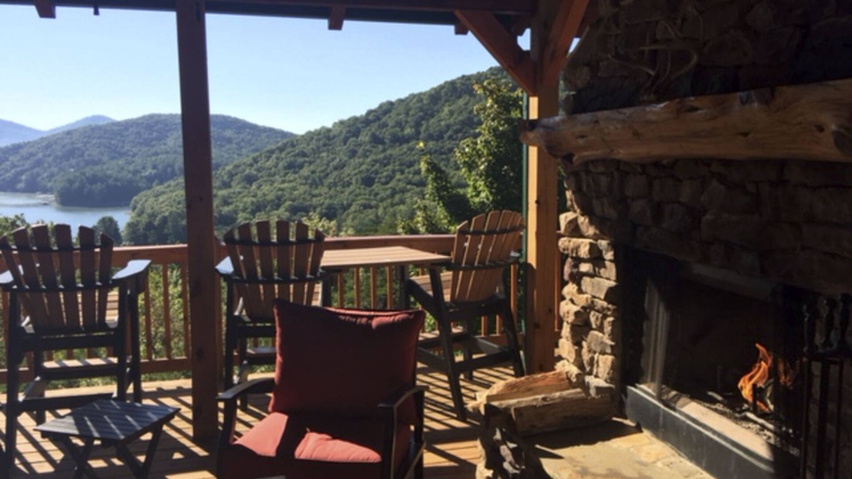 Necowa Cove Cabin | Mountaintop Cabin w/Amazing Views, Private Hot Tub, & Outdoor Living Area