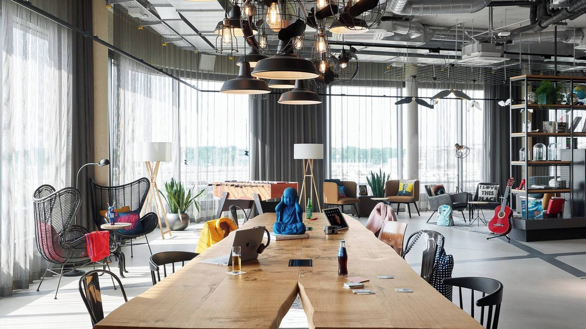 Grengel Hotel | Moxy Cologne-Bonn Airport