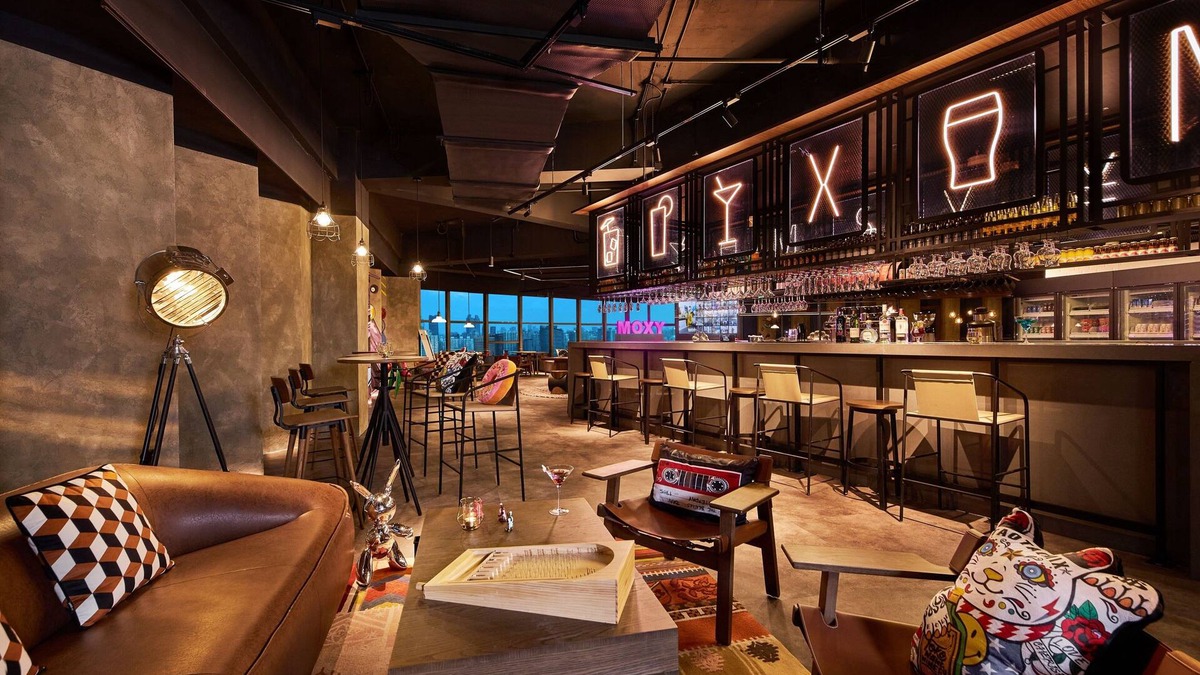 Wantiguan Hotel | Moxy Shanghai Xuhui