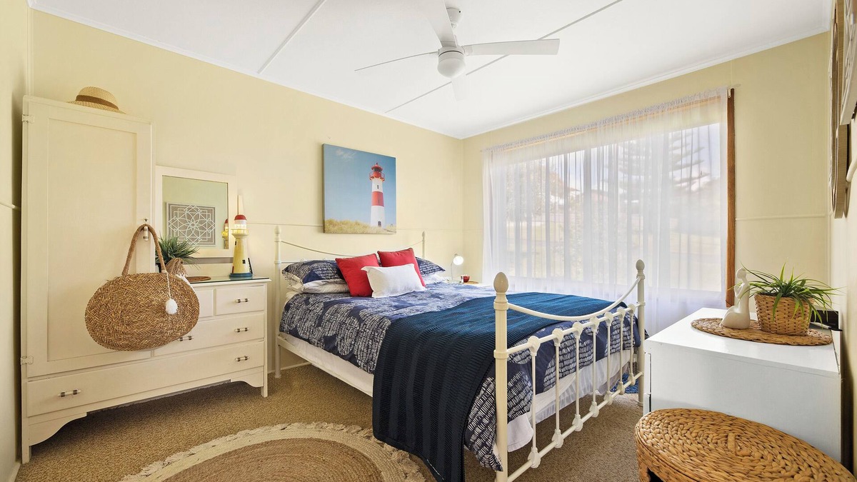 Tuross Head House | Moz N' Doz Cottage