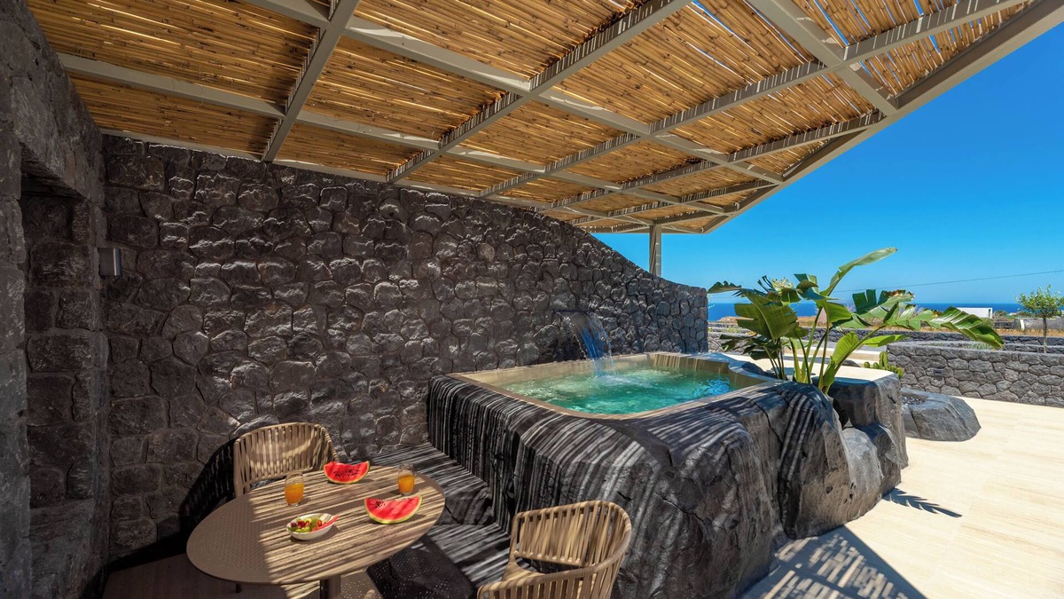 Vourvoulos Villa | Mperes Villas | No 1