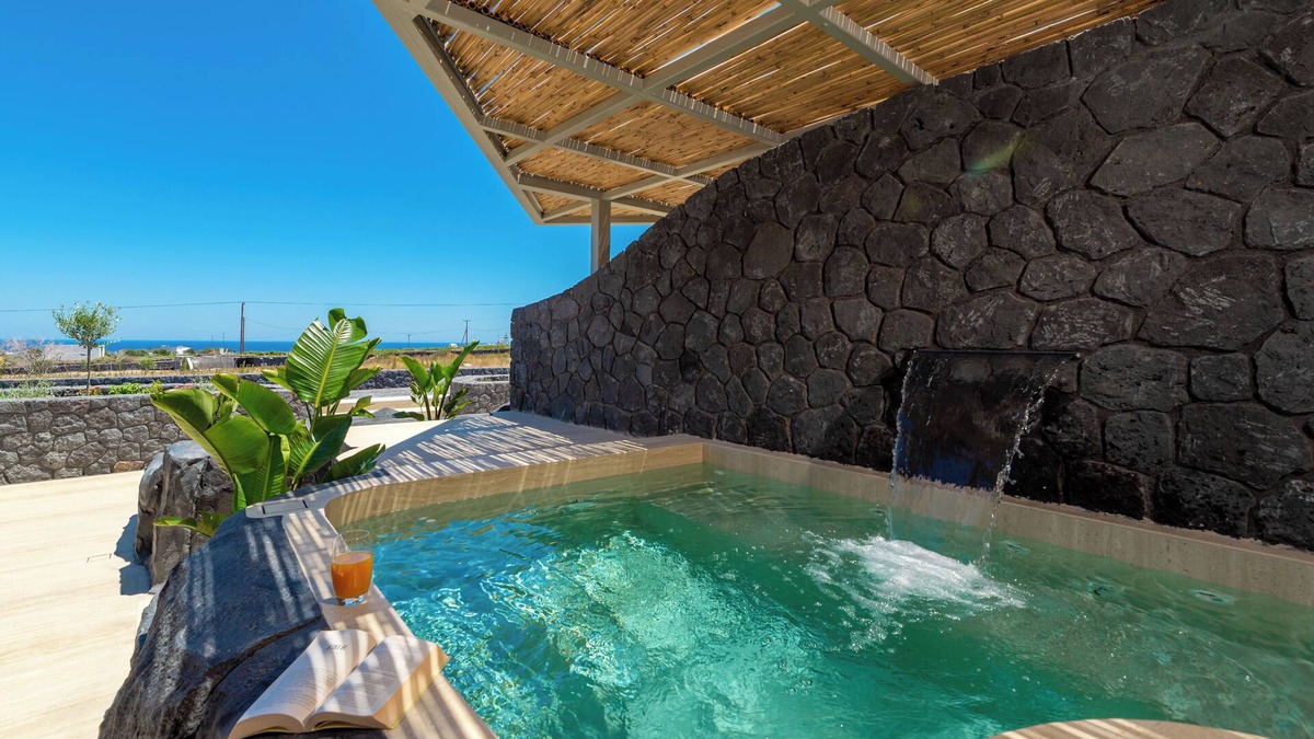 Kamari Villa | Mperes Villas | No 2