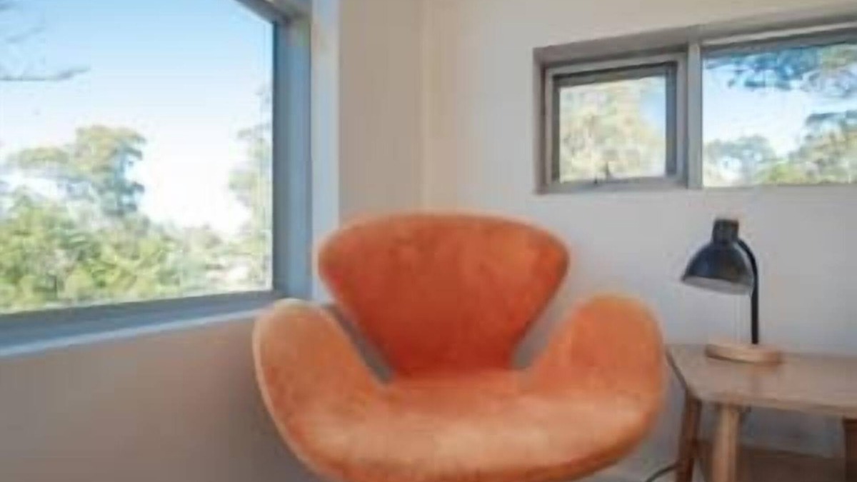 Trevallyn Cabin | Mr. Wooden Box Bush Retreat: 5 minutes from CBD