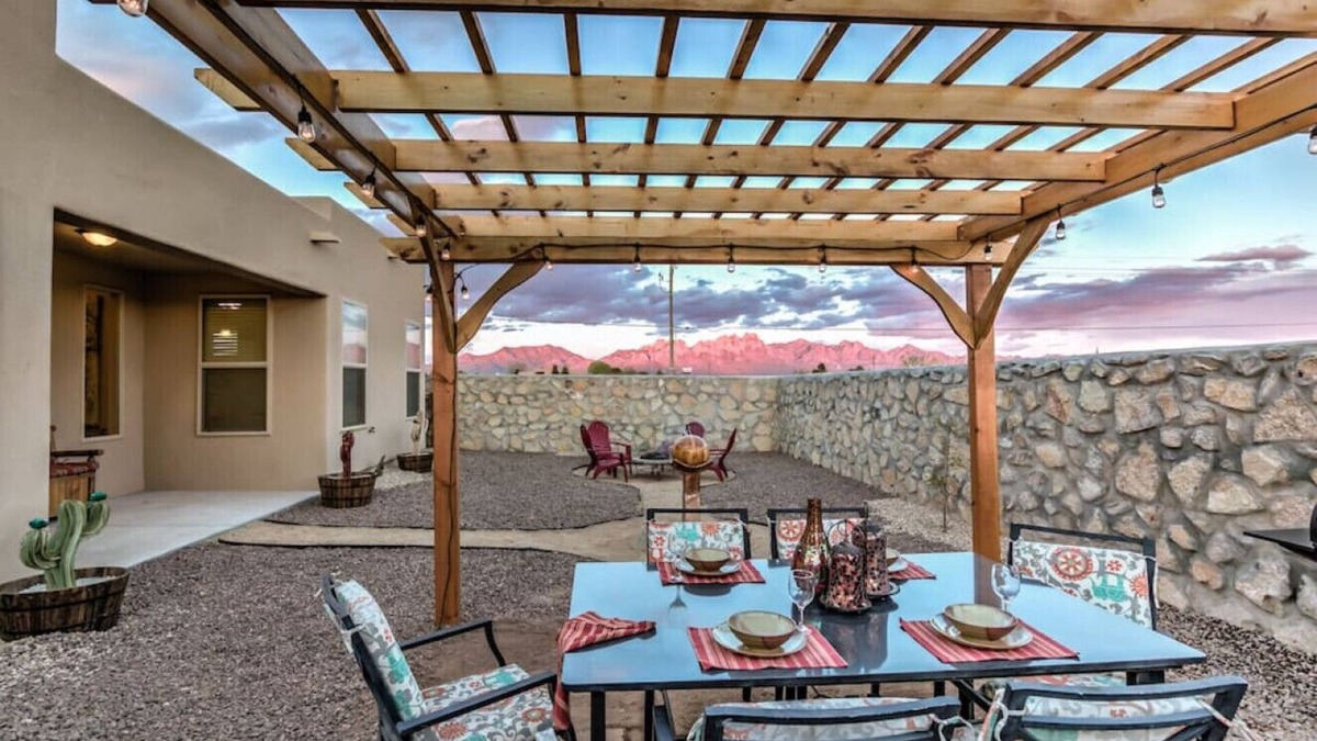 Las Cruces House | MS · Comfortable New Home with Organ Mountain Views!