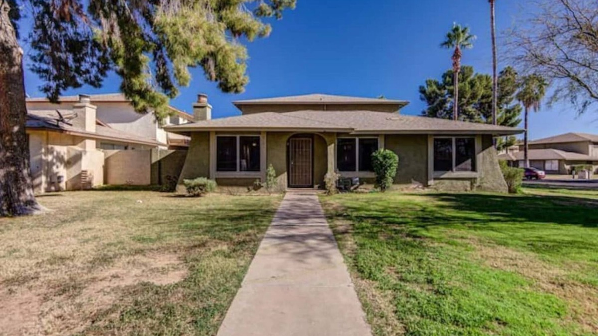North Mountain Condo | Msg for 5%off 3Bed 2Bath King/King/Queen Beds N.PHX