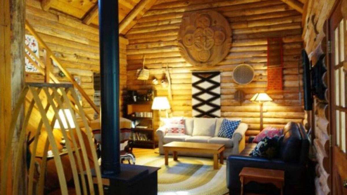 Ashland House | Mt Ashland Homestead, Ashland 10m., 40 acres ridgetop old forest, right by PCT