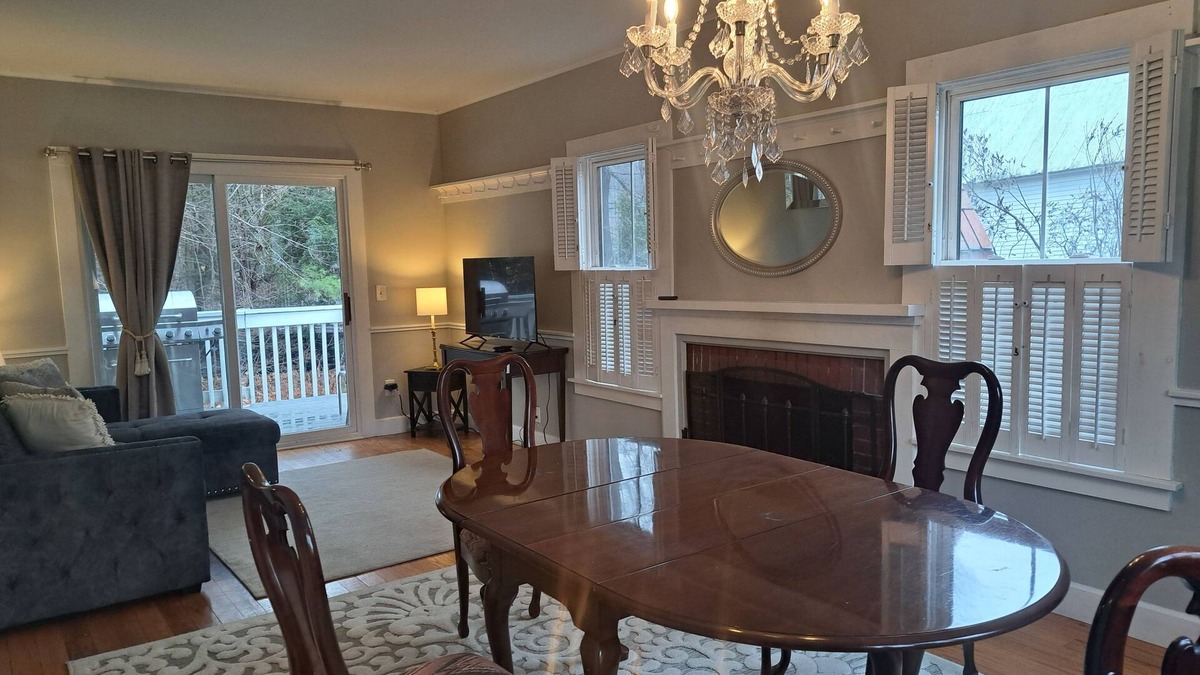 Cranmore Birches House | Mt Cranmore and Village of N Conway