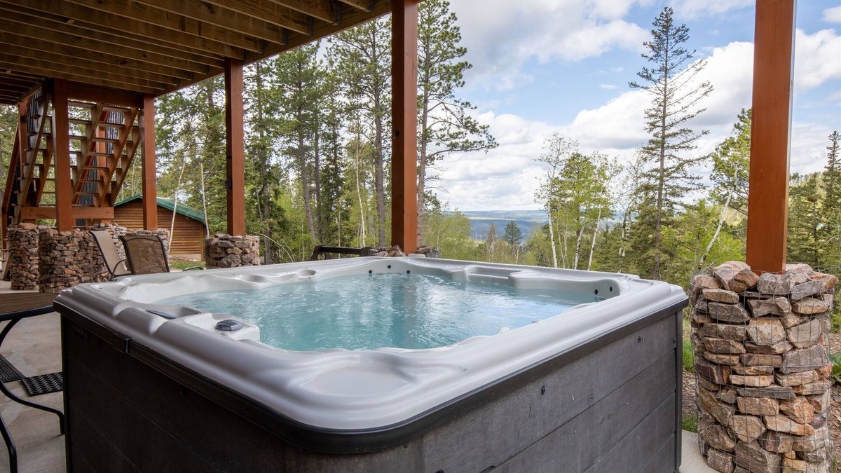 Lead Cabin | Mtn Cabin/Spa/5Kingbeds/Garage/Amazing View/Trails