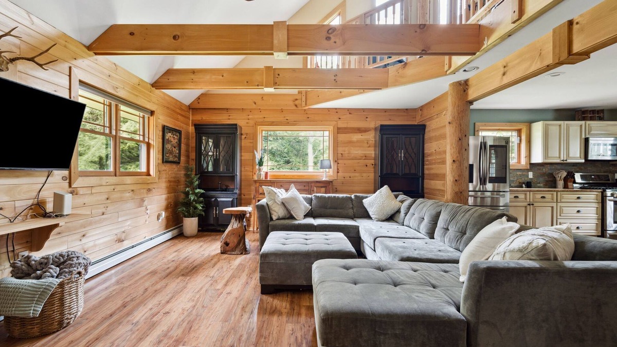 Wardsboro Ski Chalet | MtSnow/Stratton Chalet w/Hot Tub