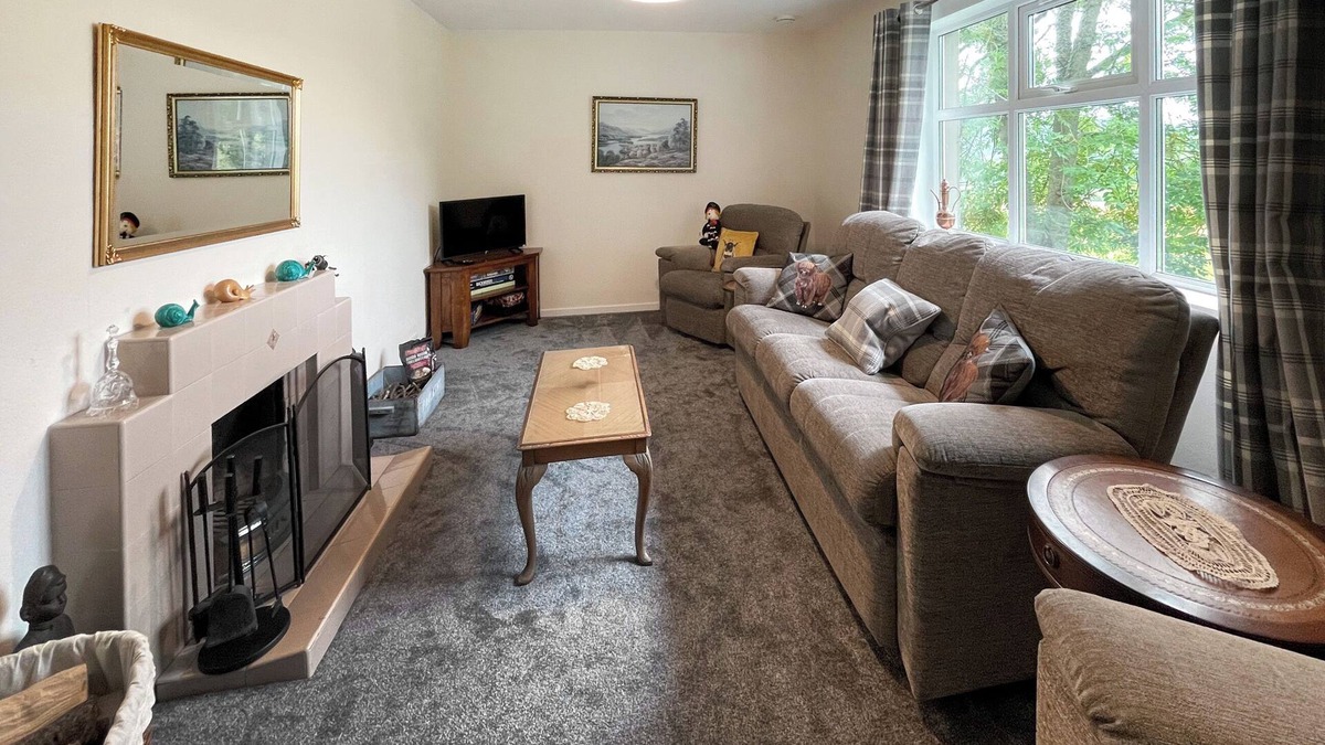 Alford Cottage | Muir Cottage - UK44788