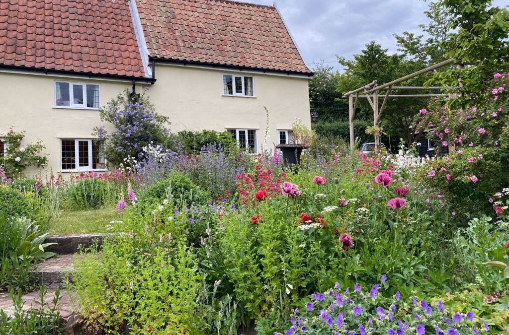 Westleton Bed & Breakfast | Mulleys Cottage (Bed and Breakfast)