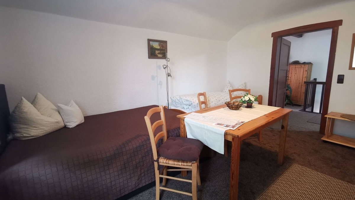 Lauta House | Multi-bed room - Ferienhof Sarodnick