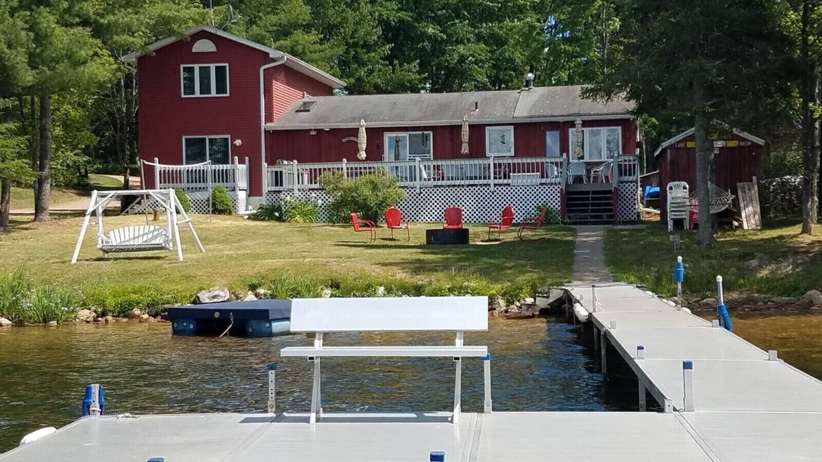 Legend Lake Cottage | Murphy Cottage