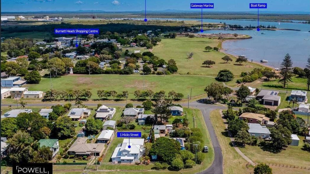 Burnett Heads House | Murray's Shanty! The perfect house for your fishing escape!