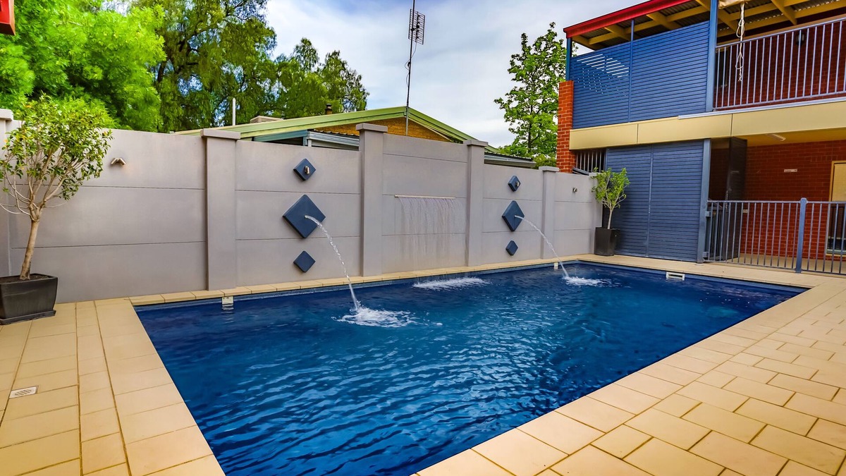 Koondrook Hotel | Murray Waters Motor Inn & Apartments