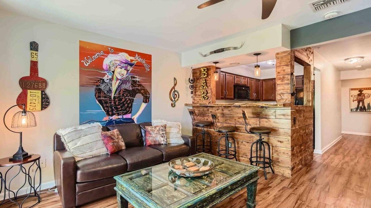 North Capitol Condo | Music City Living - 2BR/2BA Riverfront Paradise with FREE PARKING