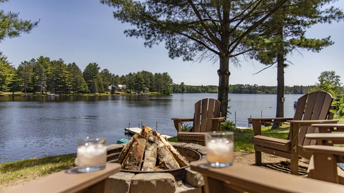 Tomahawk House | Muskie River Lodge – Where History Meets Comfort