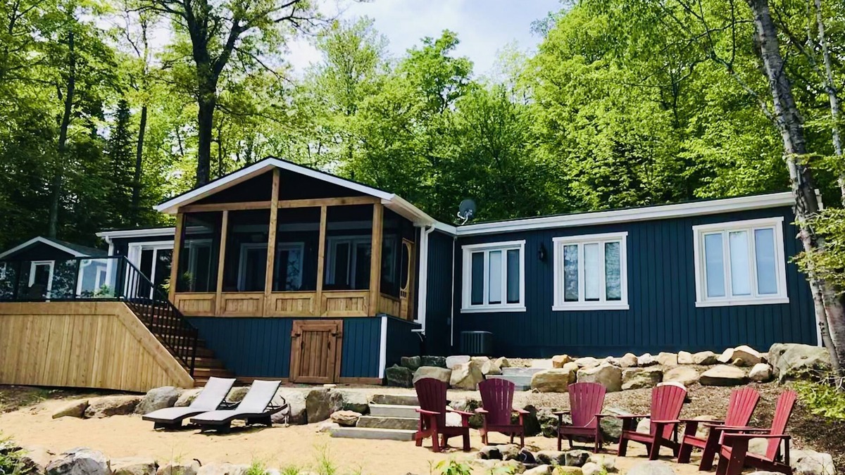 Lake of Bays Cottage | Muskoka Majesty The Sugarbush Cottage
