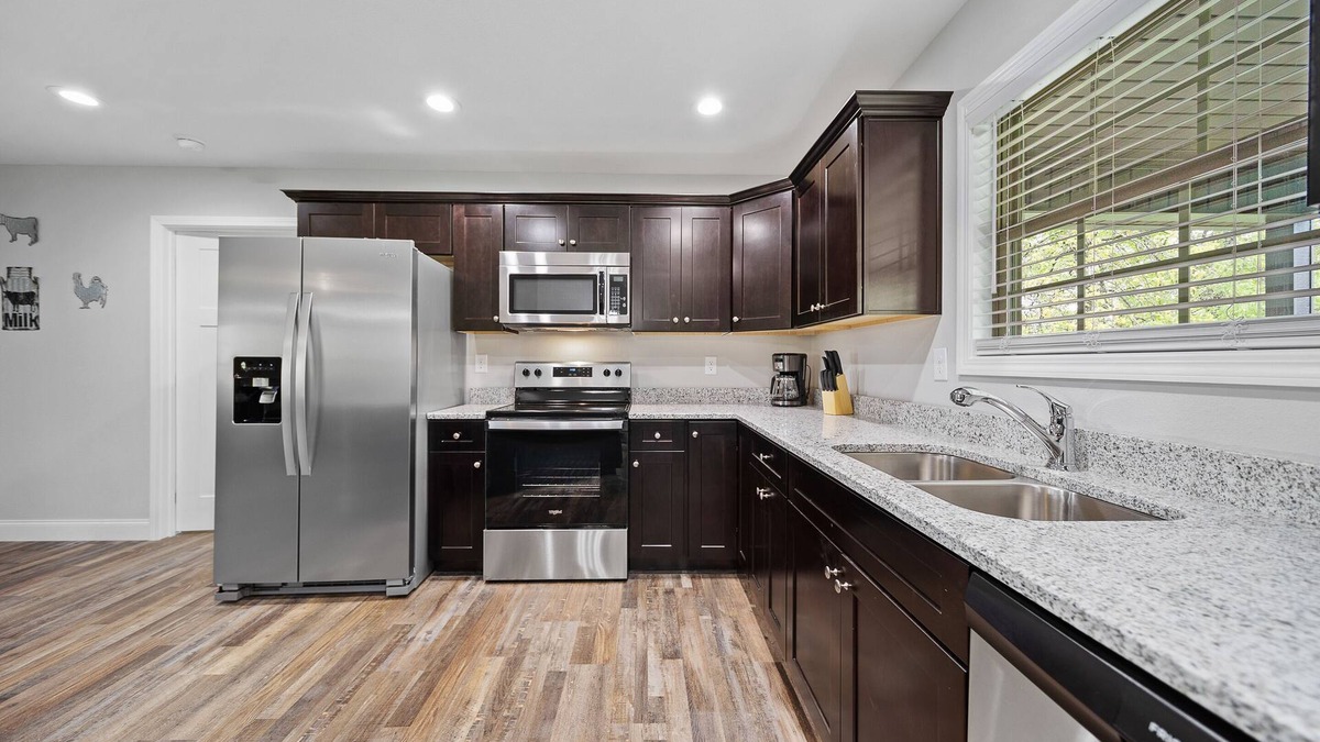 Crossville House | Must See 2022 Brand New Construction with Pool Table!