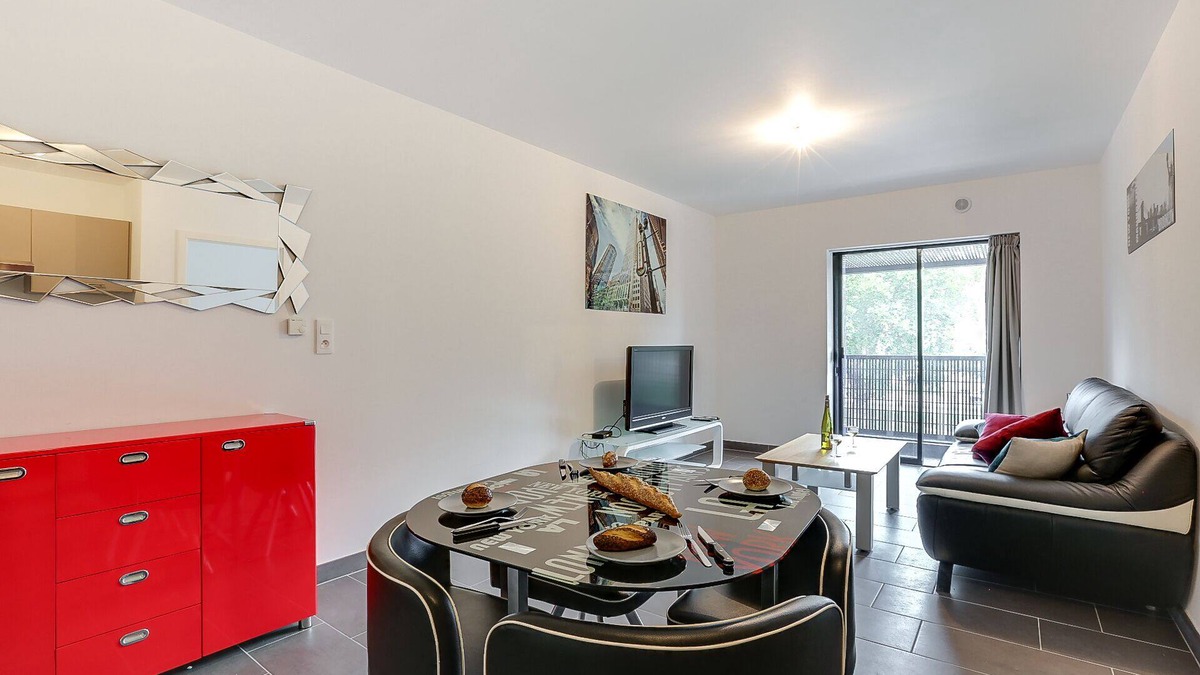 Esplanade Condo | My apartment is located on the peninsula malraux in a new building.