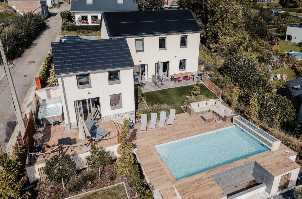 Wanze House | MY House's - 3 maisons avec piscine commune et la maison pour 3 personnes max avec jacuzzi privé
