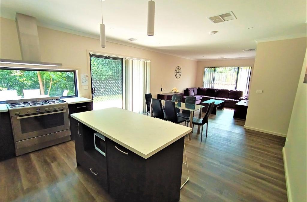 Albury House | My Place in Albury