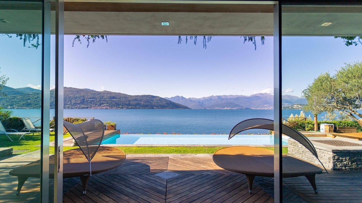 Ispra Villa | My Rental Homes - Villa Isa: worderful pool, private beach, and boat access.
