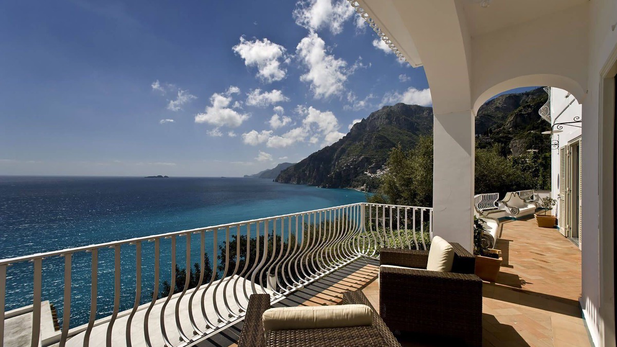 Arienzo Villa | My Rental homes - Villa Magnolia, in Positano, with hot tub and sea view