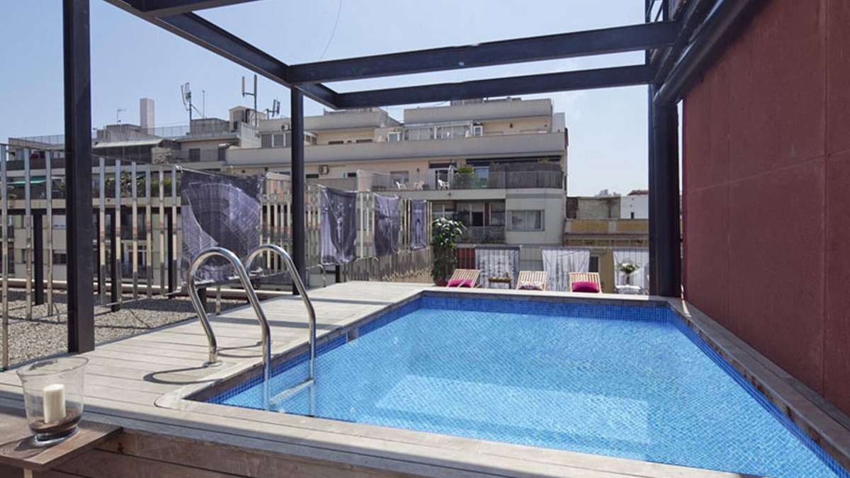 el Fort Pienc Apartment | My Space Barcelona 6 apartments with terrace and pool for up to 48 people
