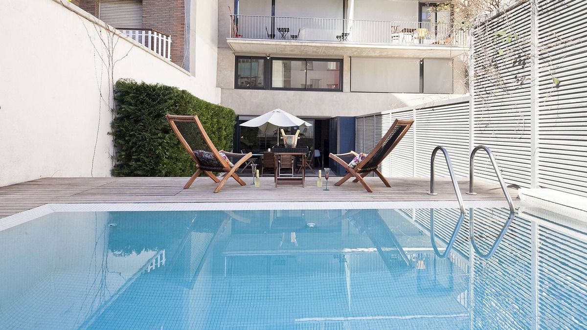 Sant Gervasi Apartment | My Space Barcelona Private Pool Garden