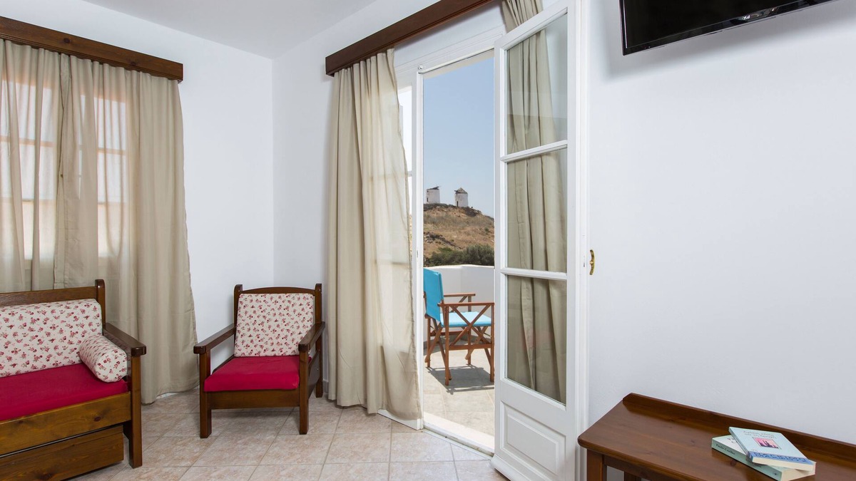 Vivlos Apartment | Mylos Hotel