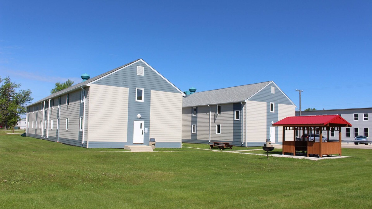 Portage La Prairie Hotel | Mynarski House