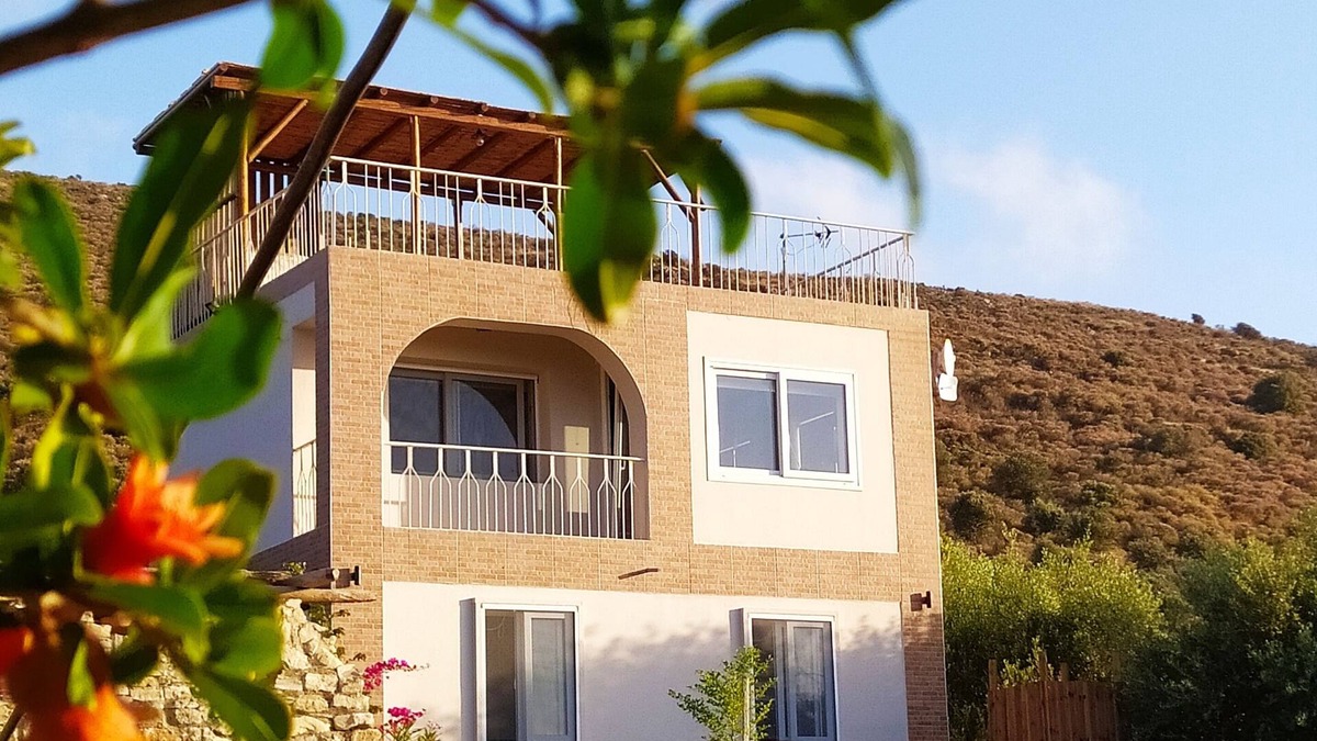 Faistos Villa | MyParadise-Farm Villa with jacuzzi and sea view for families and nature lovers