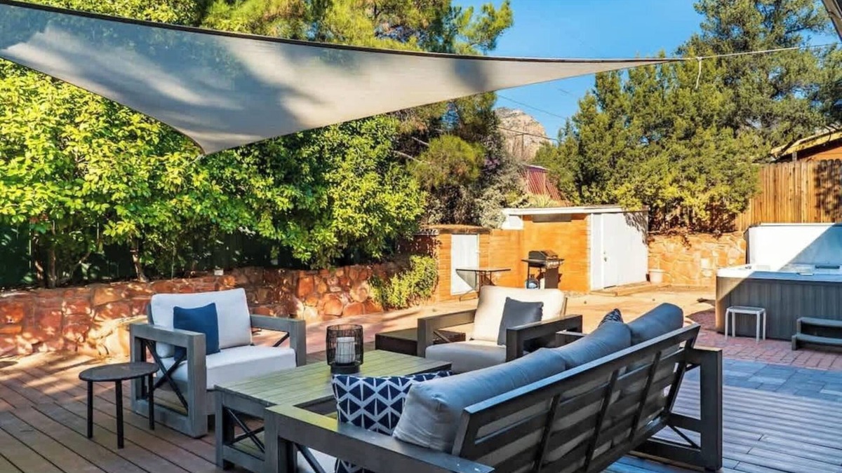 West Sedona House | Myrinn - Red Rock Retreat | Patio & Hot Tub