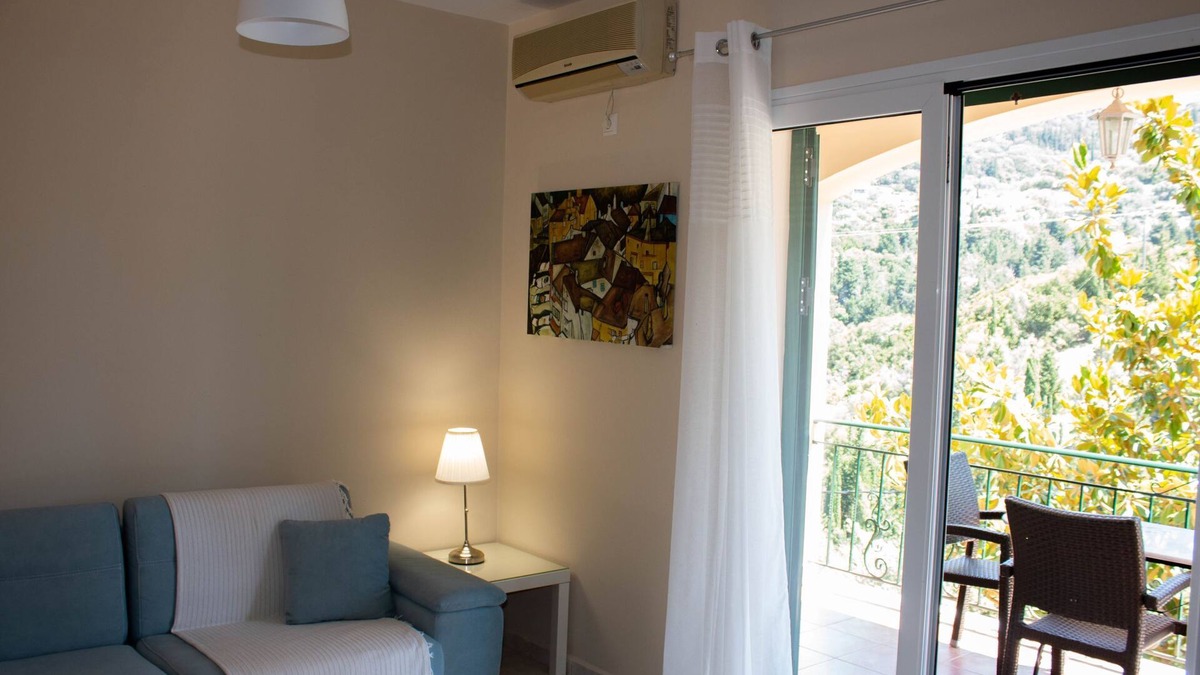 Dhrakata Apartment | Myrtos Cottages Erato